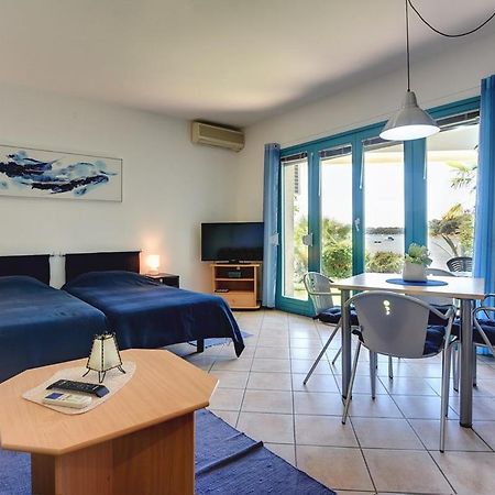 Apartments Villa Ana Medulin Extérieur photo