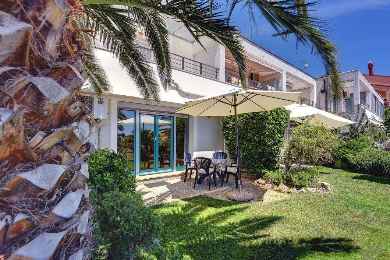 Apartments Villa Ana Medulin Extérieur photo