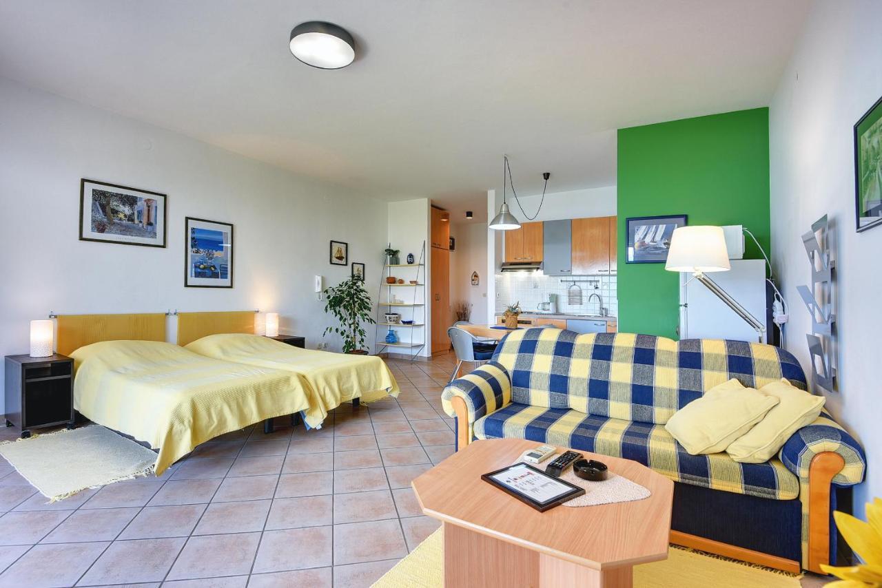 Apartments Villa Ana Medulin Extérieur photo